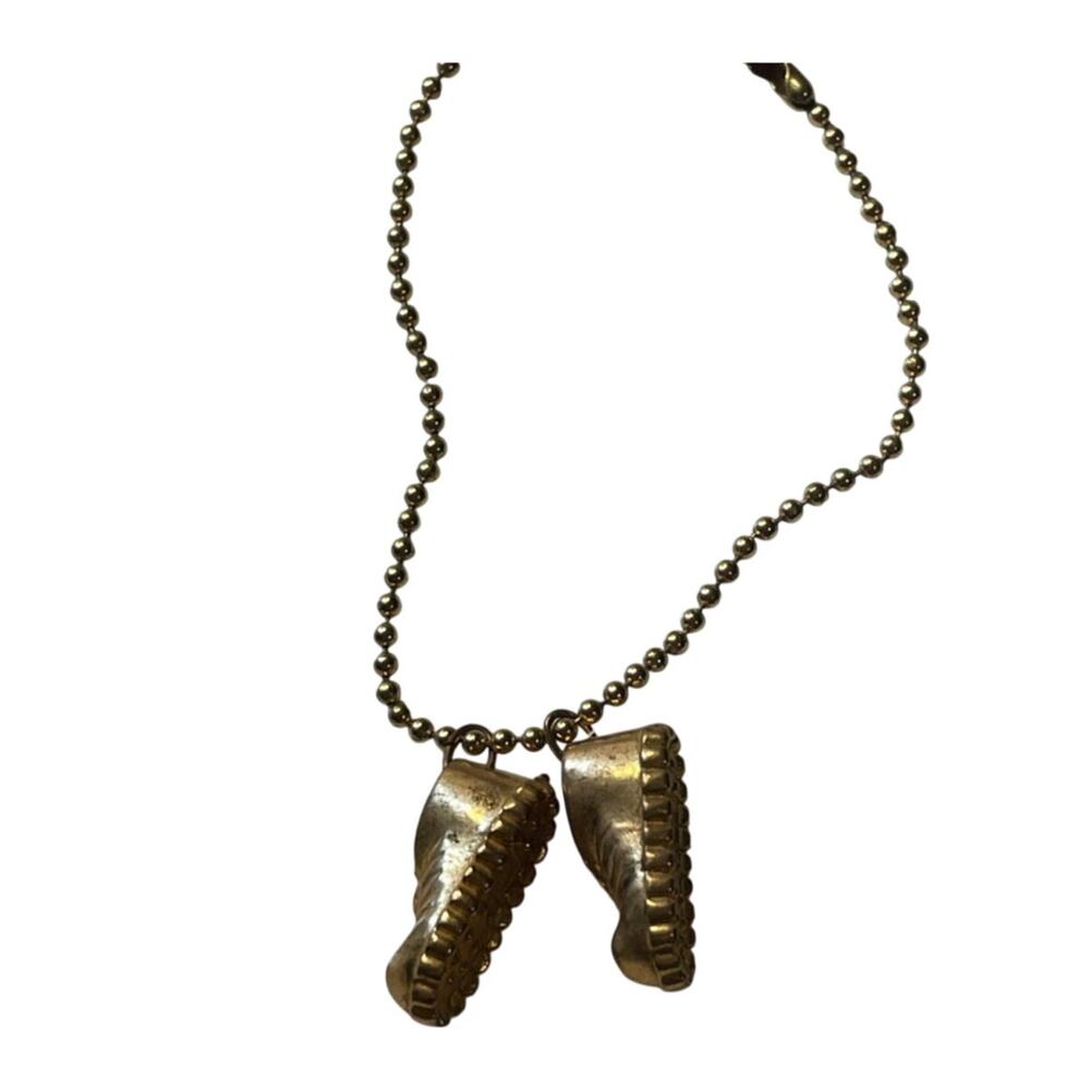 Vintage Gold Tone Shoe Charm on Keychain 3D handcrafted Baby Shoe Bag Charm